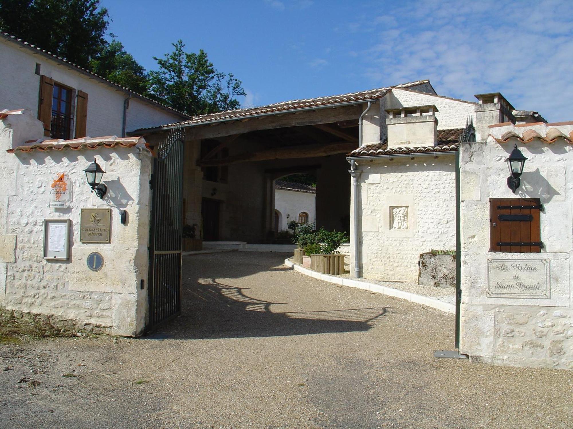เรอแล ดู ซีล็องซ์ เลอ เรอแล เดอ แซ็ง เพรย Hotel Saint-Preuil ภายนอก รูปภาพ
